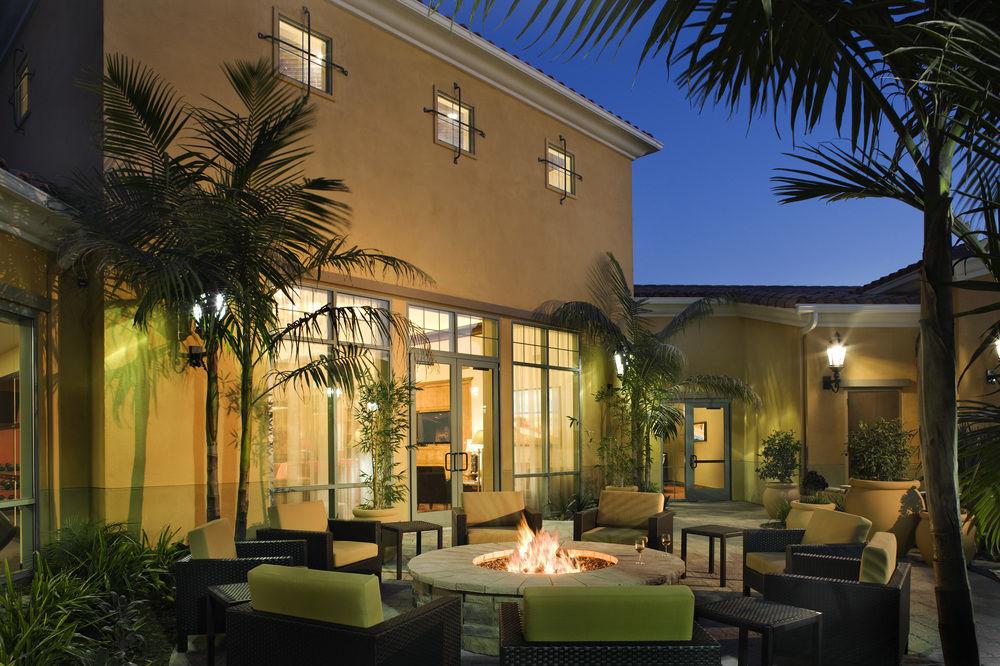 Courtyard By Marriott Santa Barbara Goleta Hotel Buitenkant foto