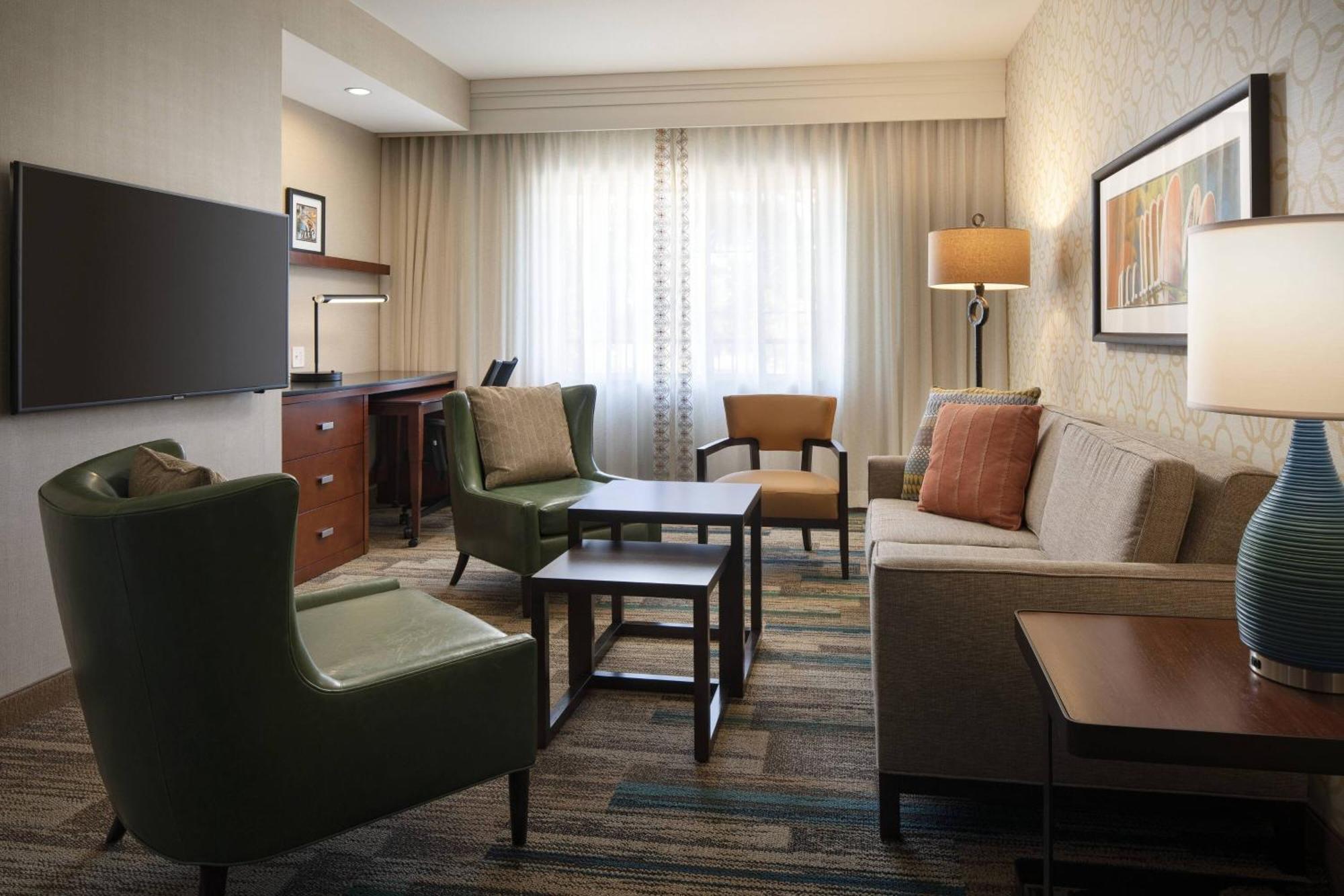 Courtyard By Marriott Santa Barbara Goleta Hotel Buitenkant foto