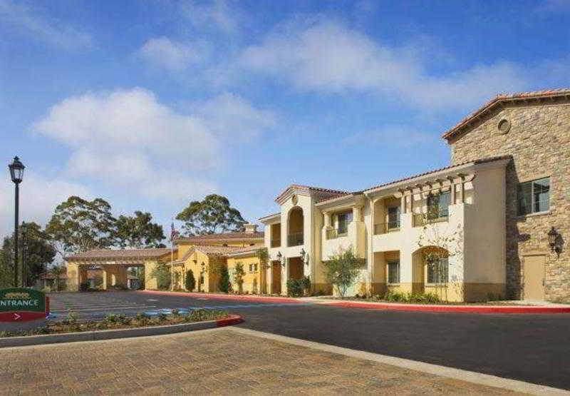 Courtyard By Marriott Santa Barbara Goleta Hotel Buitenkant foto